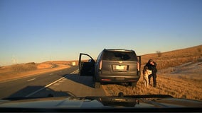 Kansas trooper rescues kidnapped 6-year-old girl during traffic stop